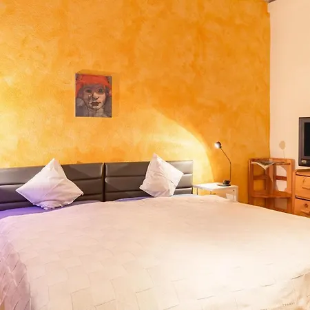 Faden Apartment *