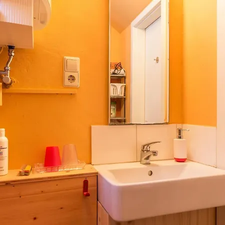Faden Apartment